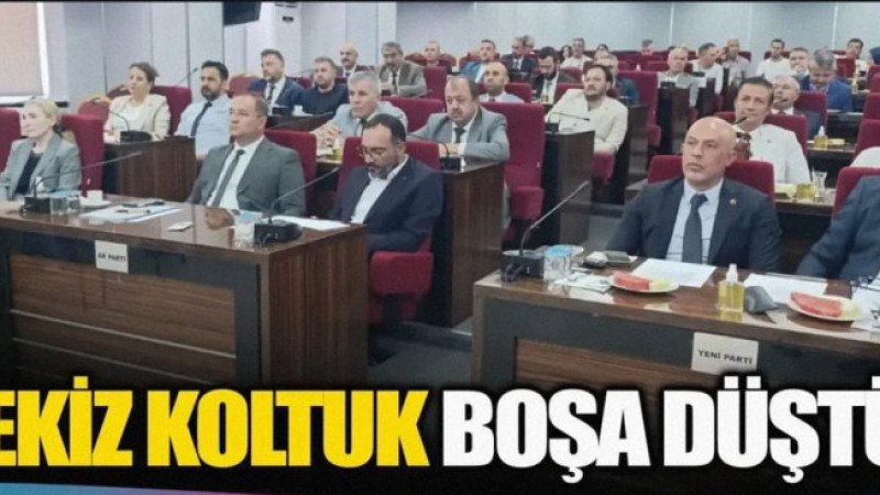 2024 yılında yapılan yerel seçimlerinde CHP den seçilen 8 meclis üyesinin tamamı istifa etti.