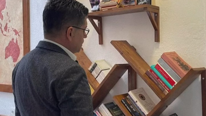 Milletvekili Yalım Halıcı’dan Türkiye Bilim Evleri’ne Ziyaret: “Gelecek Bilimle İnşa Edilecek”